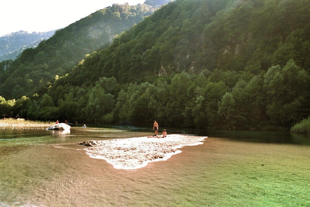 Baracca Backpacker Aurigeno Exterior foto
