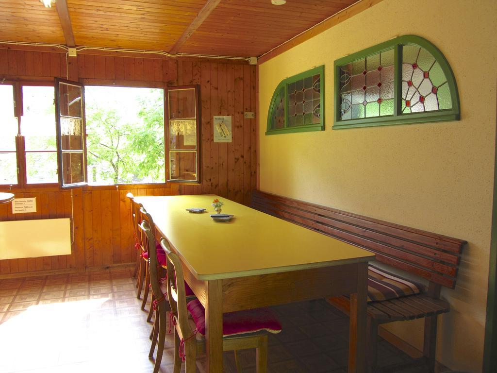 Baracca Backpacker Aurigeno Quarto foto